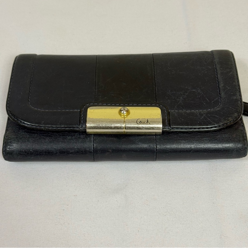 Coach Fold Over Navy Blue Leather Wallet Gold Accent Coach Logo Card ID slots